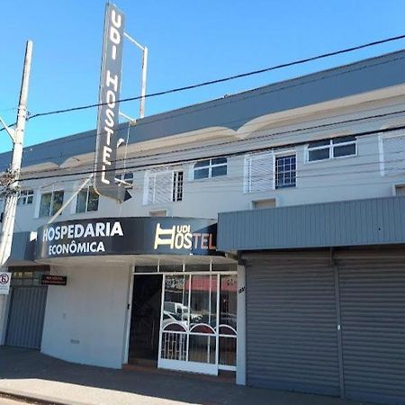 Udi Hostel Hospedaria Economica Uberlandia Exterior photo